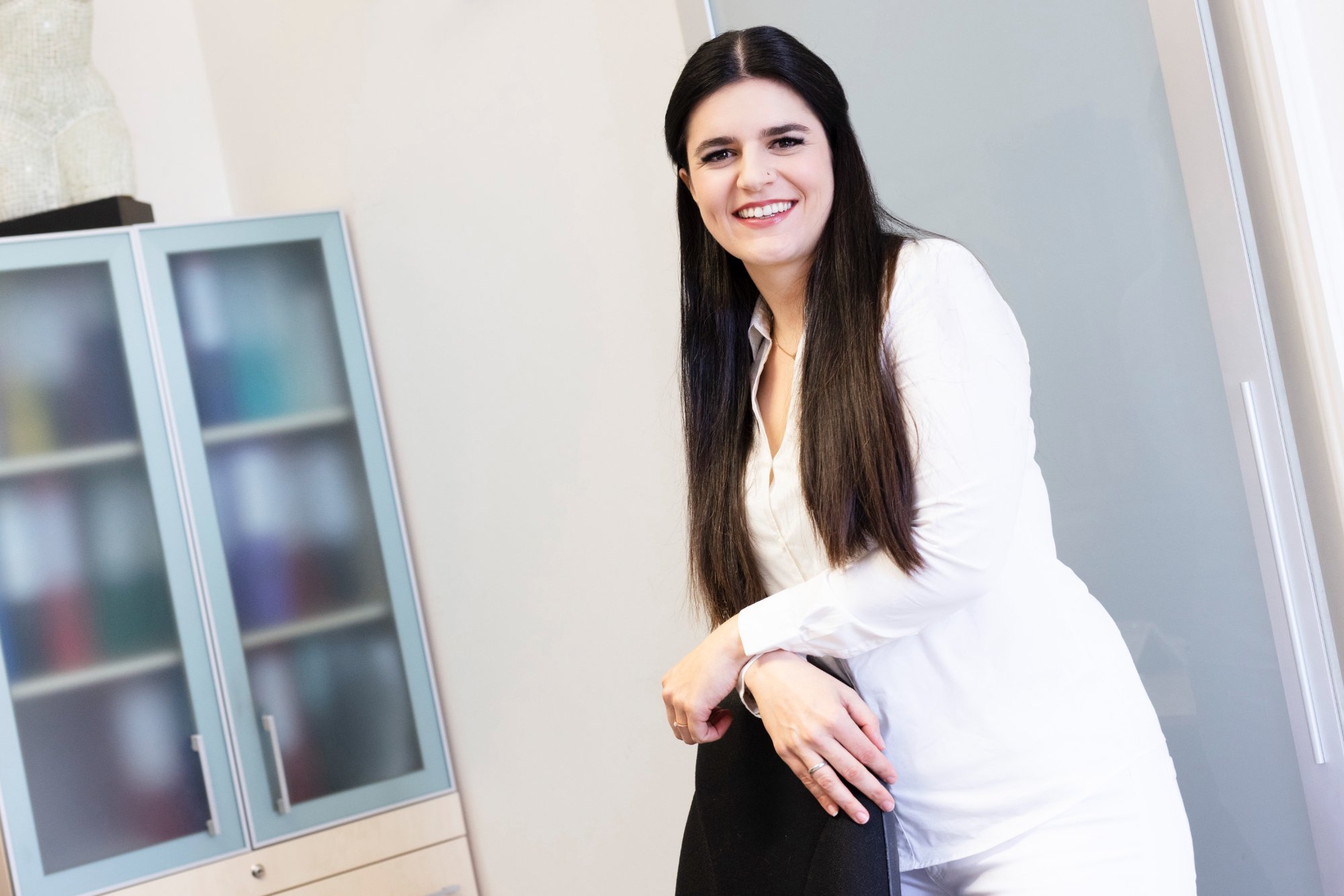 Kathrin Spitzer – Ordinationsassistentin und ausgebildete Kosmetikerin